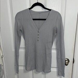Lululemon Athletica Gray Long Sleeve V-Neck Top